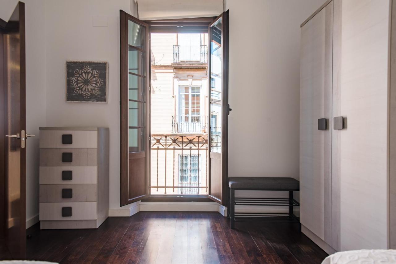 Apartamento Puerta Real - Free Parking إشبيلية المظهر الخارجي الصورة